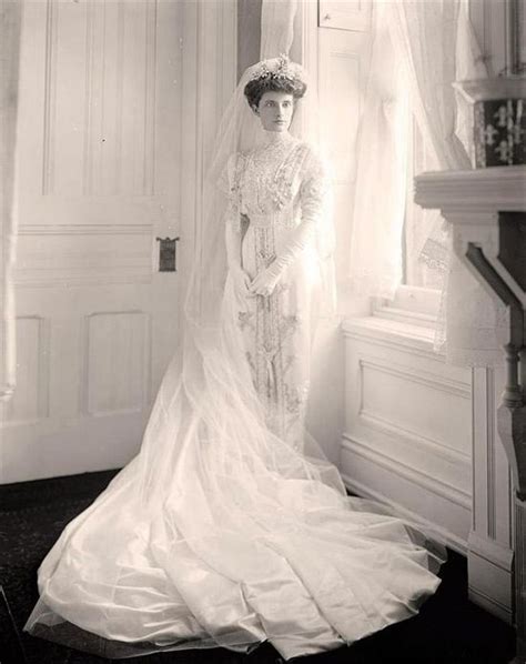 Vintage Photos Of Brides From The Late 19th And Early 20th Centuries