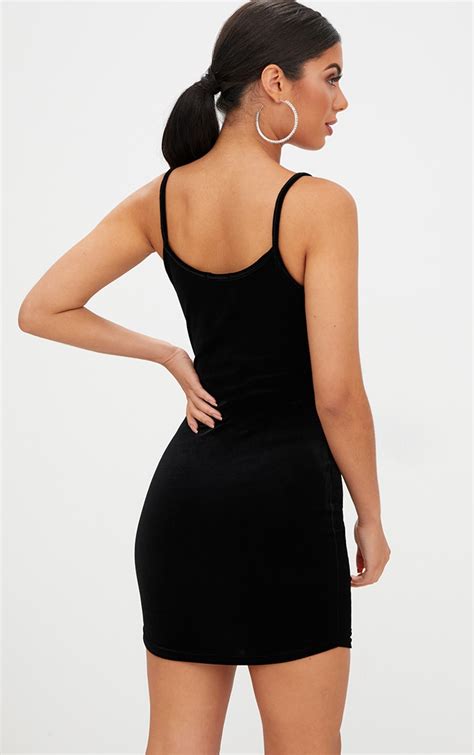 Black Velvet Strappy Ruched Plunge Bodycon Dress Prettylittlething