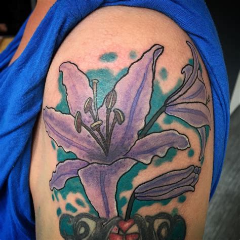 80 lily flower tattoo designs and meaning tenderness and luck 2019