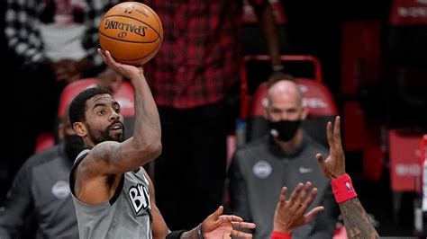 Kyrie Irving Gets Hot In Fourth As Nets Outscore Hawks