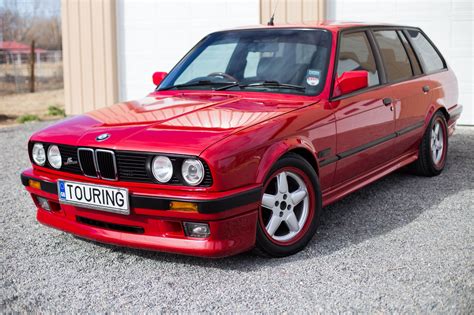 Seat covers, surefit, saddle blanket, bench seat sold individually, bucket seats sold as a pair. 1989 AC Schnitzer ACS3 BMW 325i Touring