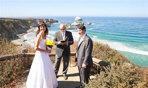 Big Sur Wedding Gorgeous Ocean View Ceremony Debbie Markham