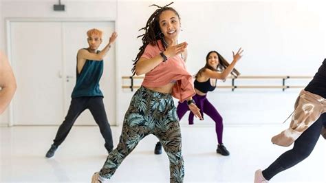 10 Surprising Health Benefits Of Dancing Proven By Science Women Glutes