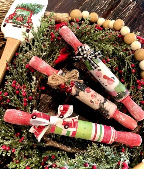 Pin By Decor By M E On Rolling Pins Rolling Pin Crafts Christmas Crafts Decorations Xmas Crafts