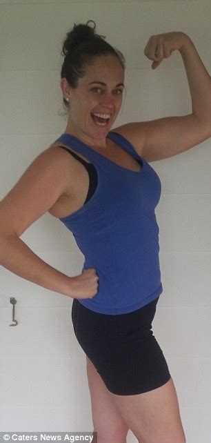 Woman Sheds An Incredible 50kg After Realising Clothes No Longer Fit Daily Mail Online