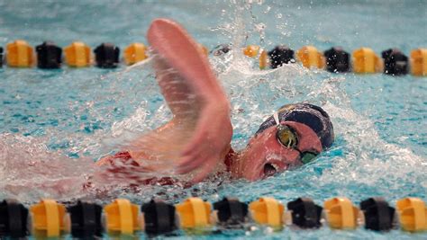 Grand Ledges Lola Mull Takes Down State Swimming Record