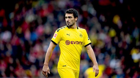 Bundestrainer löw hat am 19.mai 2021 die rückkehraktion eingeleitet, mit hummels kommt auch. Bundesliga » News » Hummels beim BVB: Viel Lob, ein ...