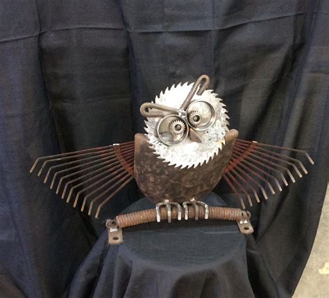 Owl Made From Saw Bladeshovel Etc Metal Art Projects Metal Art Welding Art Projects