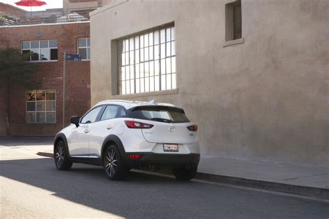 Requires compatible phone and standard text and data rates apply. 2018 Mazda CX-3 (Images, price, performance and specs ...