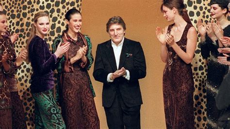 French Fashion Designer Emanuel Ungaro Dies At Age 86 Ctv News