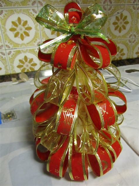 árbol De Navidad Con Cintas Manualidades