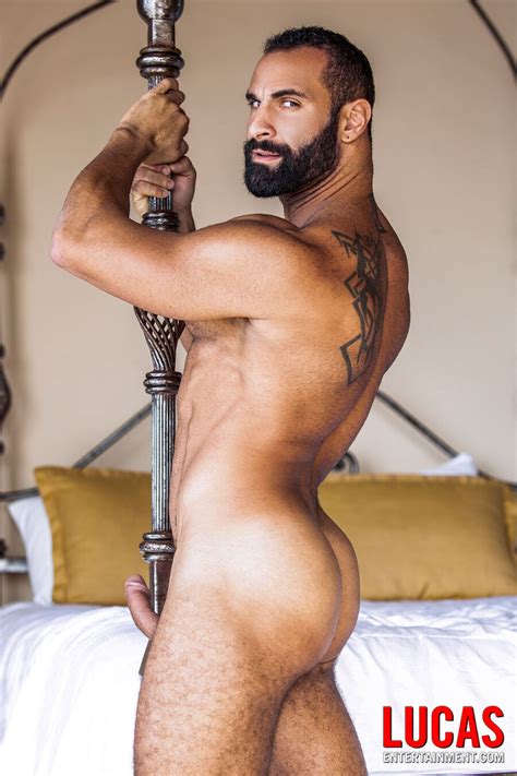 Model Of The Day Paco Rabo Daily Squirt