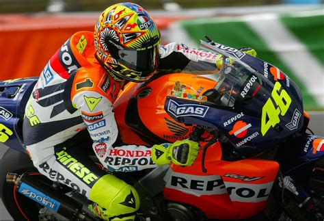Here is the evolution of valentino rossi's bike from various. Top 10: Valentino Rossi's greatest race bikes ...