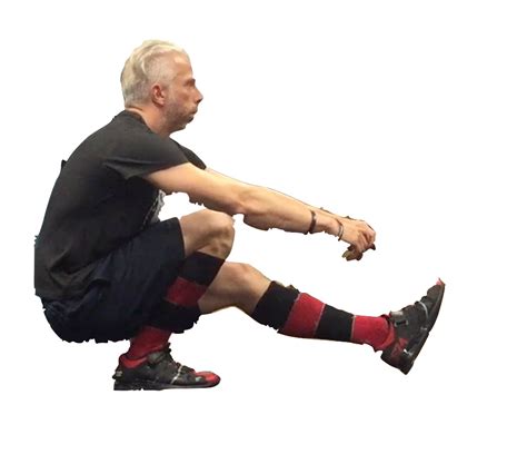 Learn How To Master Pistol Squats With This Progression Template