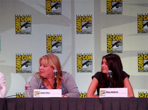 Julie Plec And Nina Dobrev Vagueonthehow Flickr