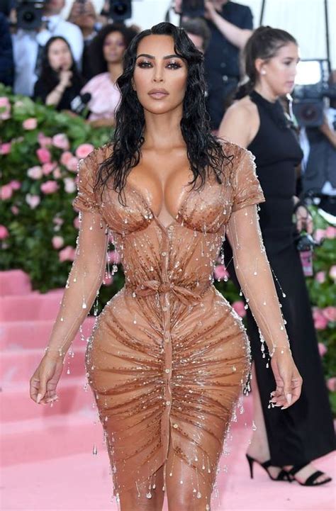 kim kardashian reveals what her met gala corset did to her body