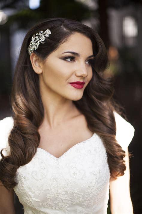 Glamour Glamor Old Hollywood Waves Hair Styles Bride Hairstyles