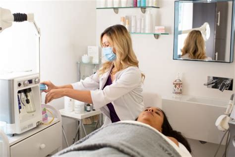 Silkpeel Dermalinfusion And Microdermabrasion Facial Treatment Montreal