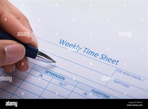 Weekly Timesheet Hi Res Stock Photography And Images Alamy