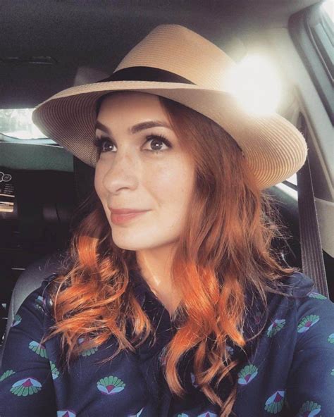 55 Sexy Felicia Day Boobs Pictures Are Sure To Leave You Baffled