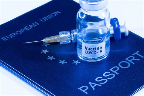 Citeste acum toate articole despre certificat verde anti covid pe digi24.ro. Comisia Europeană: "Certificat de vaccinare începând cu 1 ...