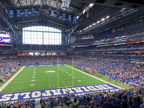 Your Guide To An Amazing Colts Gameday At Lucas Oil Stadium
