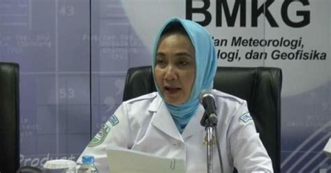 Kondisi cuaca di sekitar kota malang menjelang dini hari terpantau hujan. BMKG Cek Informasi Suara Dentuman di Jawa Tengah : Okezone ...