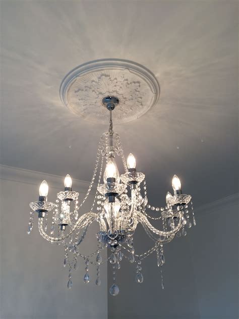 Victorian Ceiling Rose And Chandelier Chandelier Makeover Ceiling