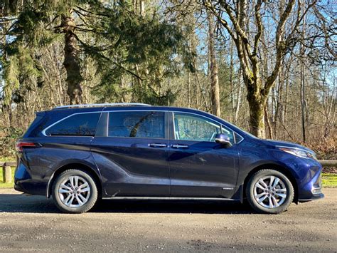 2021 Toyota Sienna Limited Awd Hybrid