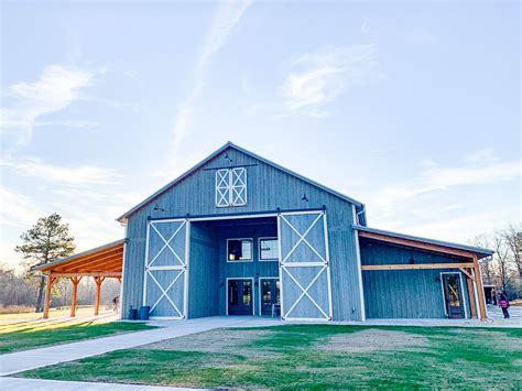 The Rustic Barn At Half Moon Reception Venues Jacksonville Nc