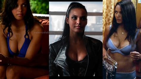 jessica lucas gotham tv series actress hot cleavage photos hd screencaps