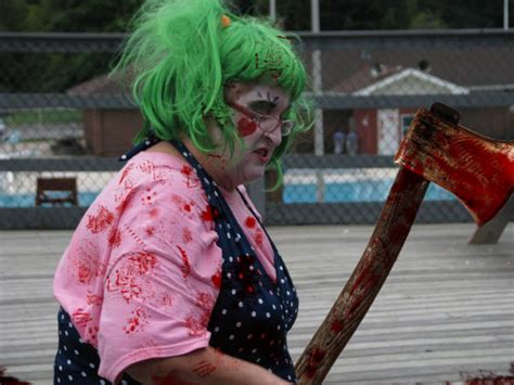 Once upon a time, bret easton ellis's novel american psycho was the most shocking thing in american publishing. Scariest Clown EVER 2 - Picture | eBaum's World