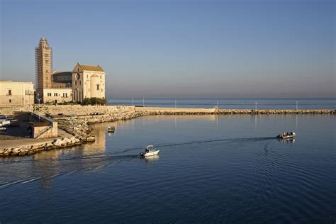 Trani Cathedral 1 From Bari To Trani Pictures Italy In Global