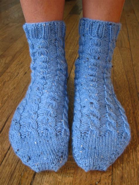 Holly Marie Knits New Free Pattern Toe Up Cabled Bed Socks Sock Knitting Patterns Knitting