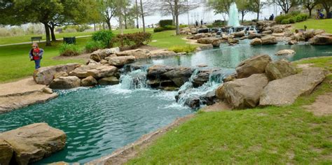 Oyster Creek Park Spectacular Beauty And Art In Sugar Land Texas