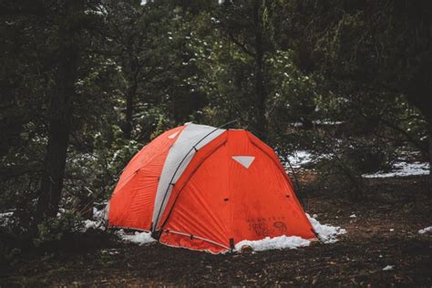 According to ul standard 2034, home carbon monoxide detectors must sound a warning before carbon monoxide levels reach 100 parts per million over 90 minutes, 200 parts per million over 35 minutes or 400 parts per million over 15. 6 Best Tent Heaters for Cold Weather Camping