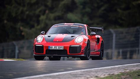 Porsche 911 Gt2 Rs Mr Laps The Ring In 6403 Minutes Is Fastest Road