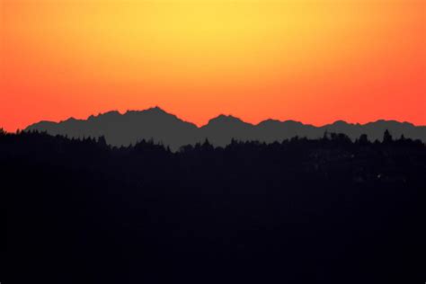 Olympic Mountains Sunset Photograph By Zoltan Spitzer Fine Art America