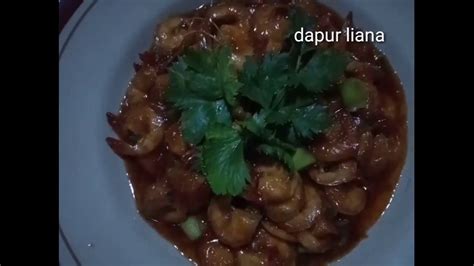 Goreng udang diminyak banyak yg sudah dipanaskan sampai matang, angkat tiriskan. Cara memasak udang saus tiram - YouTube