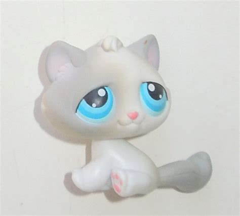 Ebluejay 2004 Hasbro Littlest Pet Shop Lps 53 Gray White Tabby Cat