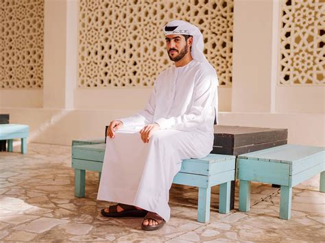 Traditional Emirati Dress Online Meemo