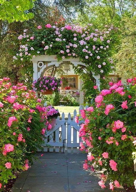 cottage core in 2020 beautiful flowers garden flower garden design white garden fence