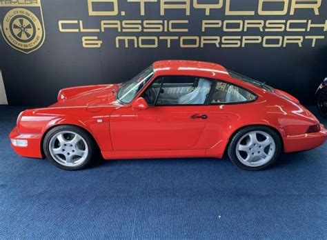 Porsche 964 Carrera 4 Red £ 54995