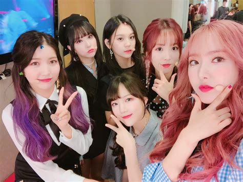 Comment must not exceed 1000 characters. Watch: GFRIEND Grabs 3rd Win For "Time For The Moon Night ...