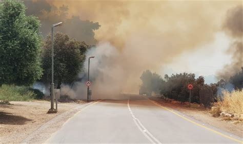 בהודעה הם כותבים שנתניהו מנסה לחזור על שעשה בסבב הקודם עם מצעד הדגלים המתריס גל שריפות: תושבים פונו, כבישים נחסמו - חדשות בארץ - ערוץ 7 ...