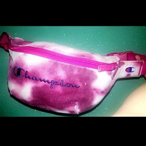 Hot Pink Fanny Pack Only Used A Couple Times Still Depop