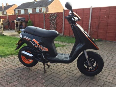 Best sellers typhoon, nrg and zip are entirely revamped, adopting modern a key player in the crowded 50 cc scooter category from the start, the piaggio group continues to invest in this segment, offering a brand new range of. Piaggio typhoon 50cc scooter 2009 | in Swindon, Wiltshire ...
