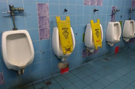 The State Of Public Toilets A Look At Restrooms That Pinoy Commuters