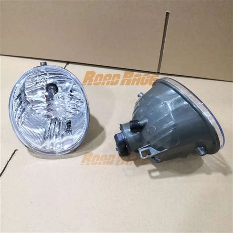 Top Quality Halogen Bulb Front Driving Fog Lamp Light Assembly For
