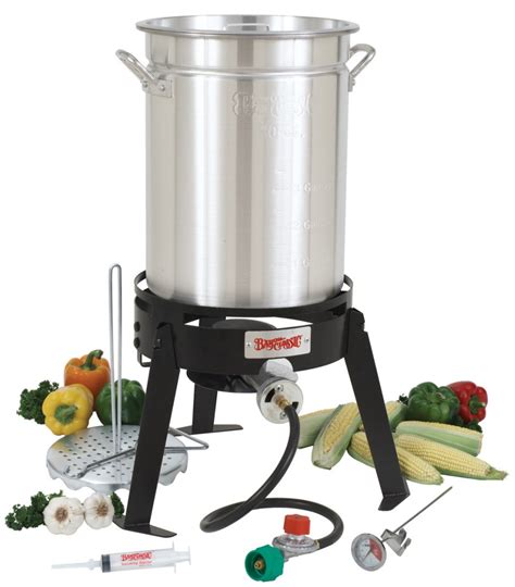 A lid comes along with the pot. turkey fryers, boilers and jambalaya pot